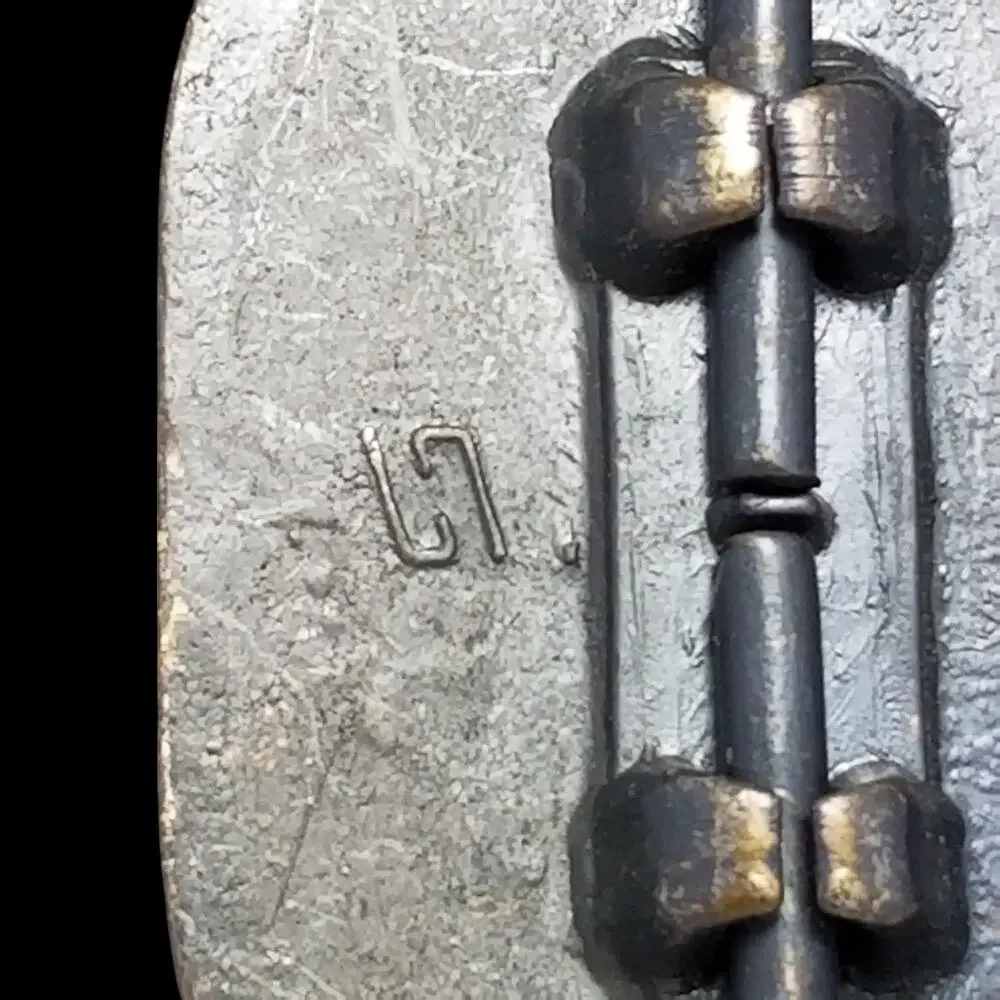 N/A vintage belt